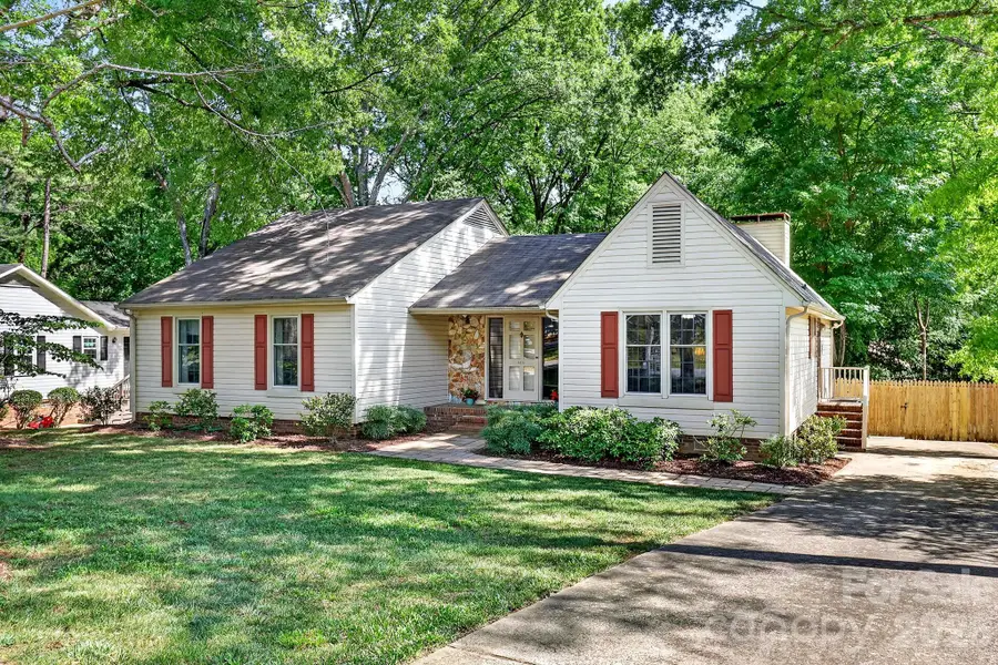 6111 Patrick Place, Charlotte, NC 28210 - #3