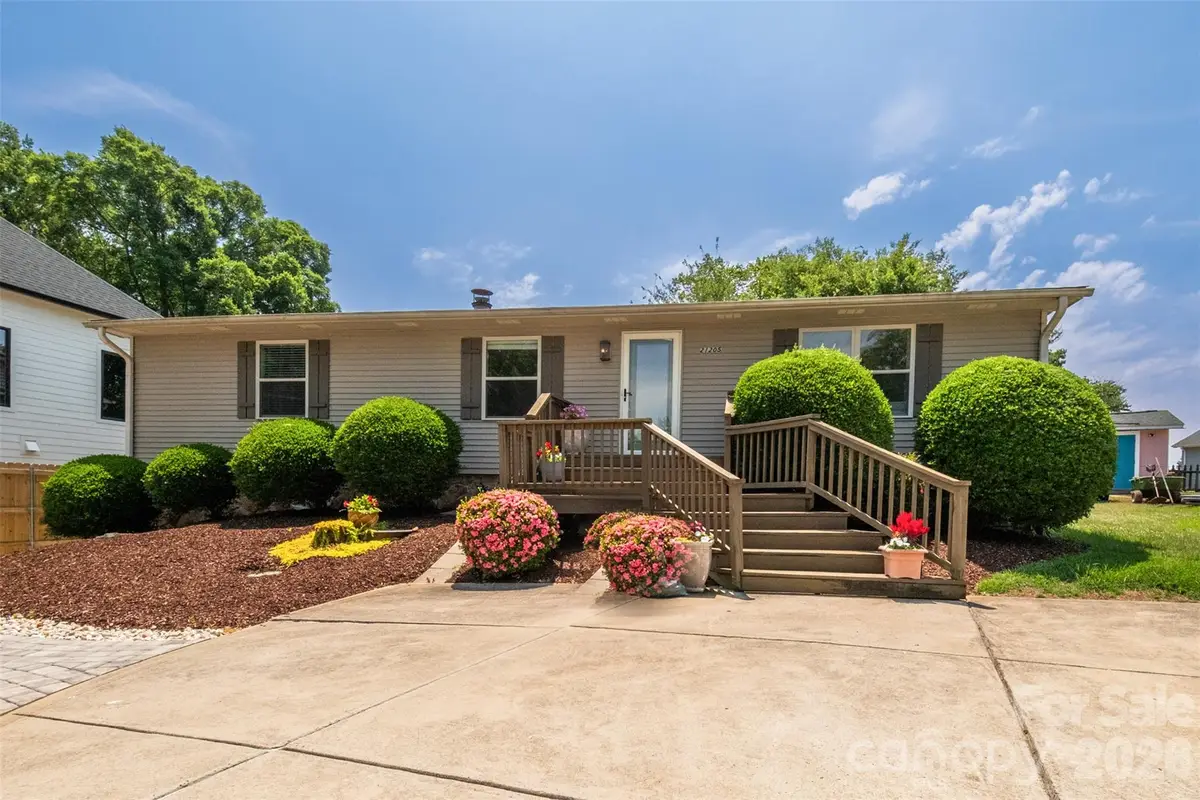 21205 Rio Oro Drive, Cornelius, NC 28031 - #1
