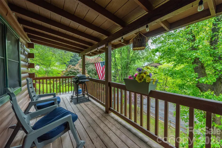 154 Cedarwood Drive, Waynesville, NC 28785 - #2