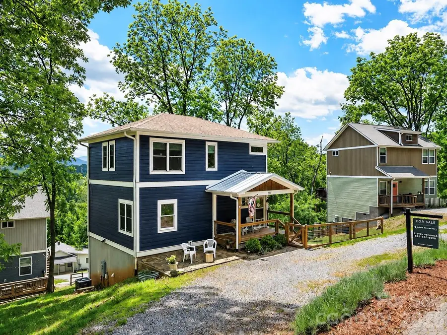 221 Northside Street, Canton, NC 28716 - #2
