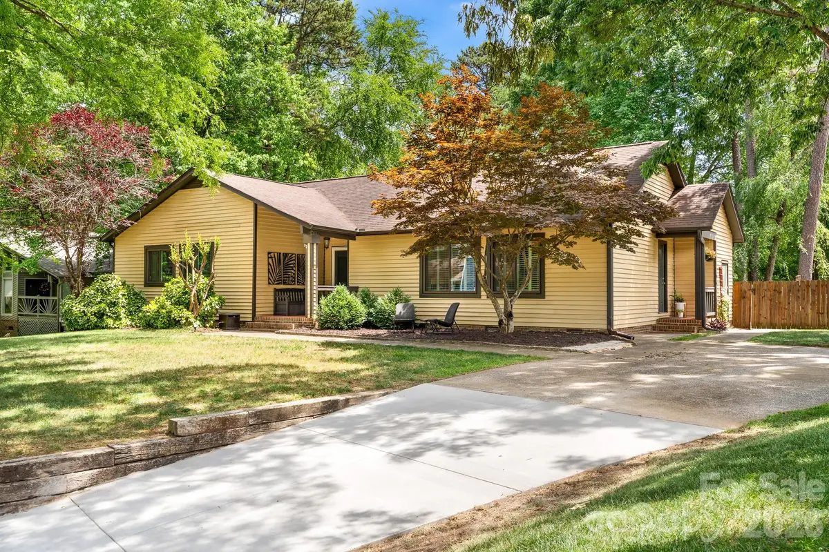 8700 Lorraine Drive, Charlotte, NC 28270 - #1