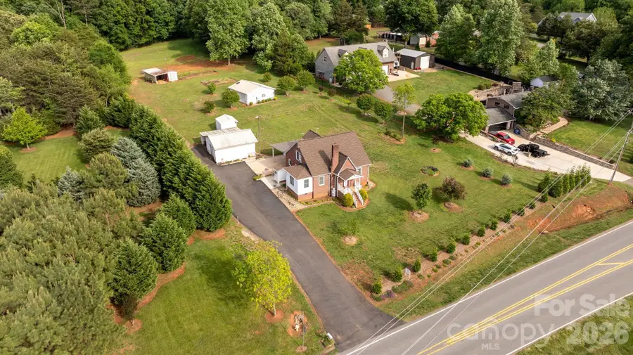 2582 Startown Road, Newton, NC 28658 - #2