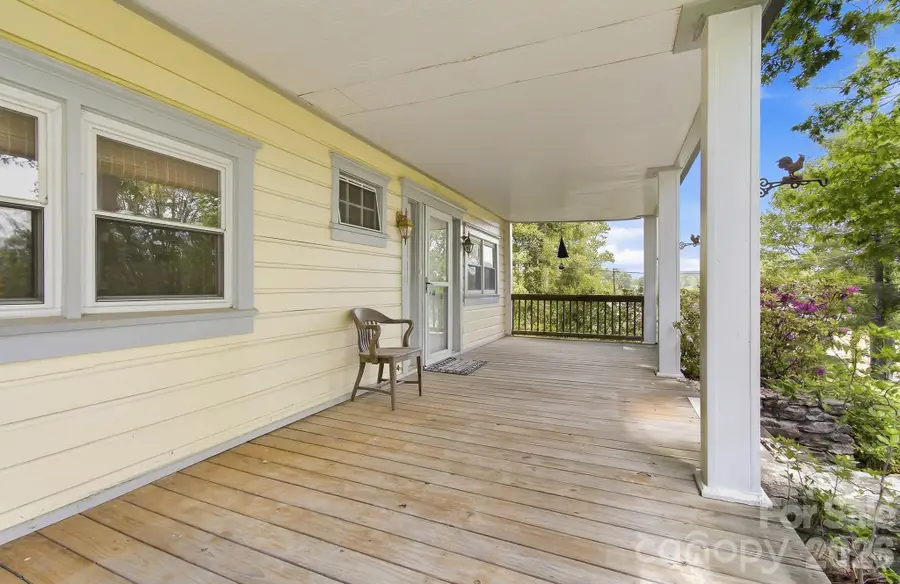 479 St Pauls Road, Hendersonville, NC 28792 - #3