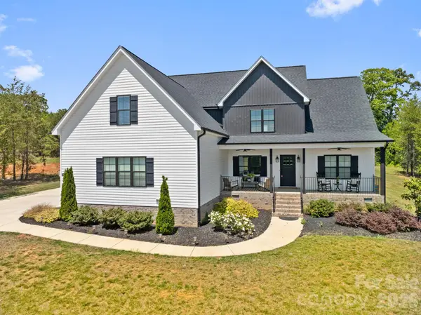 7412 Kingsley Place, Stokesdale, NC 27357
