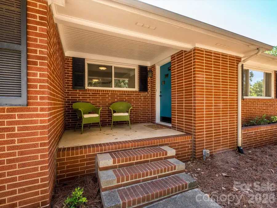 354 S Magnolia Street, Mooresville, NC 28115 - #2