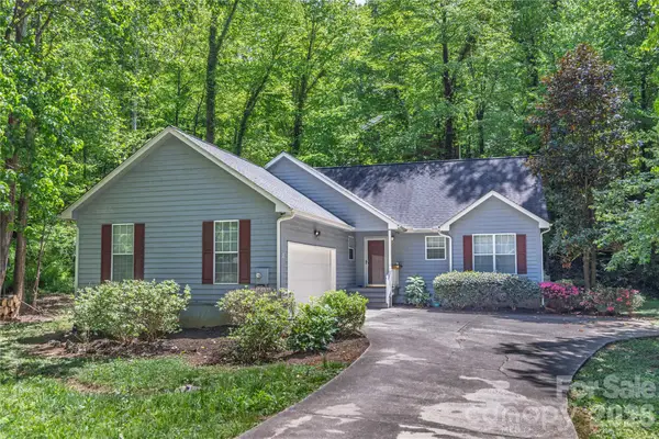103 Hillside Drive, Swannanoa, NC 28778