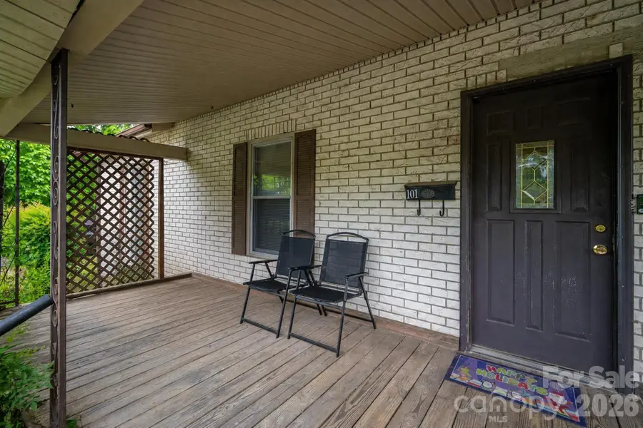 101 Huss Avenue, Cherryville, NC 28021 - #2