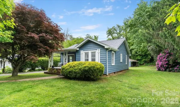 1203 Allens Creek Road, Waynesville, NC 28786