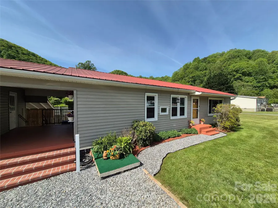 5 Gibson Drive, Maggie Valley, NC 28751 - #3
