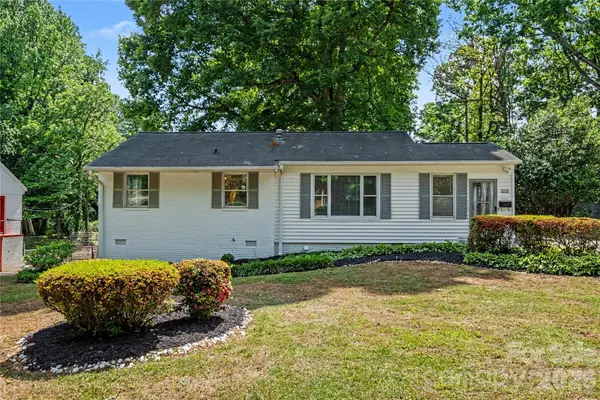 3231 Eastwood Drive, Charlotte, NC 28205