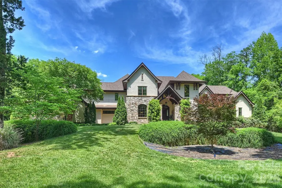 4901 Carmel Park Drive, Charlotte, NC 28226 - #2