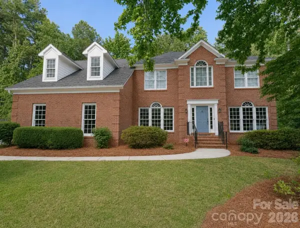 4432 Mountain Cove Drive, Charlotte, NC 28216