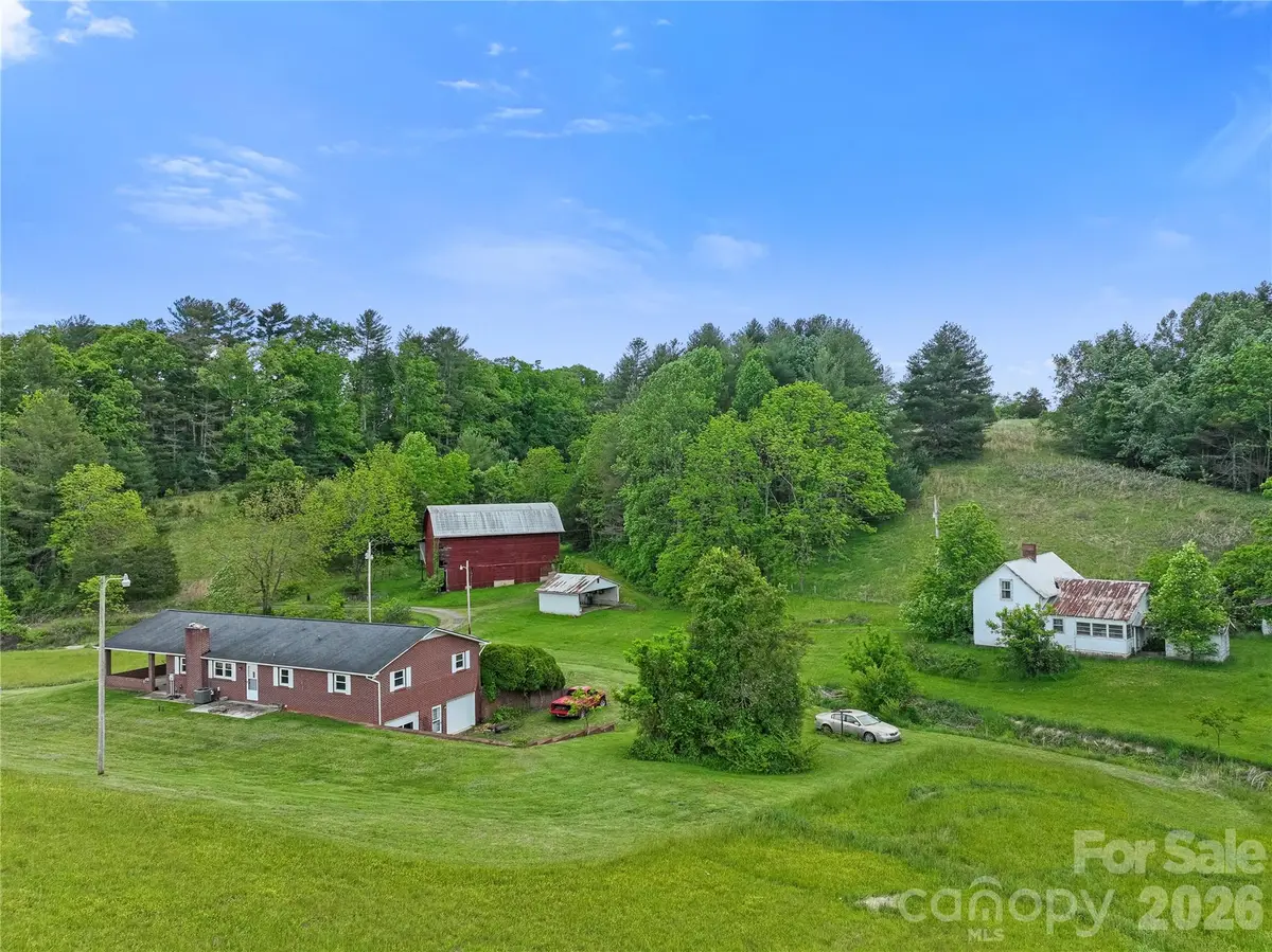 52 Will Smith Lane, Leicester, NC 28748 - #1