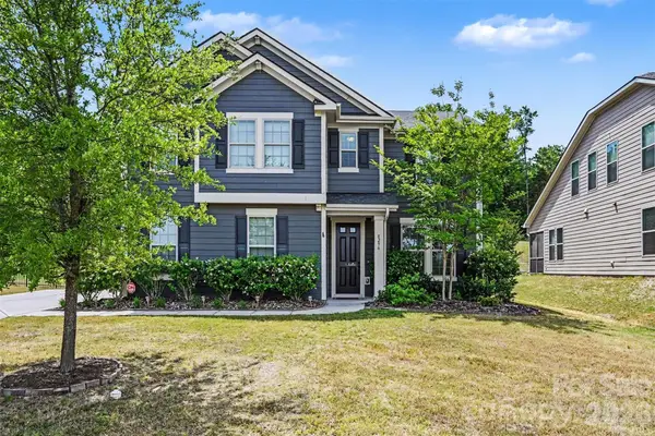 8296 Breton Way, Harrisburg, NC 28075