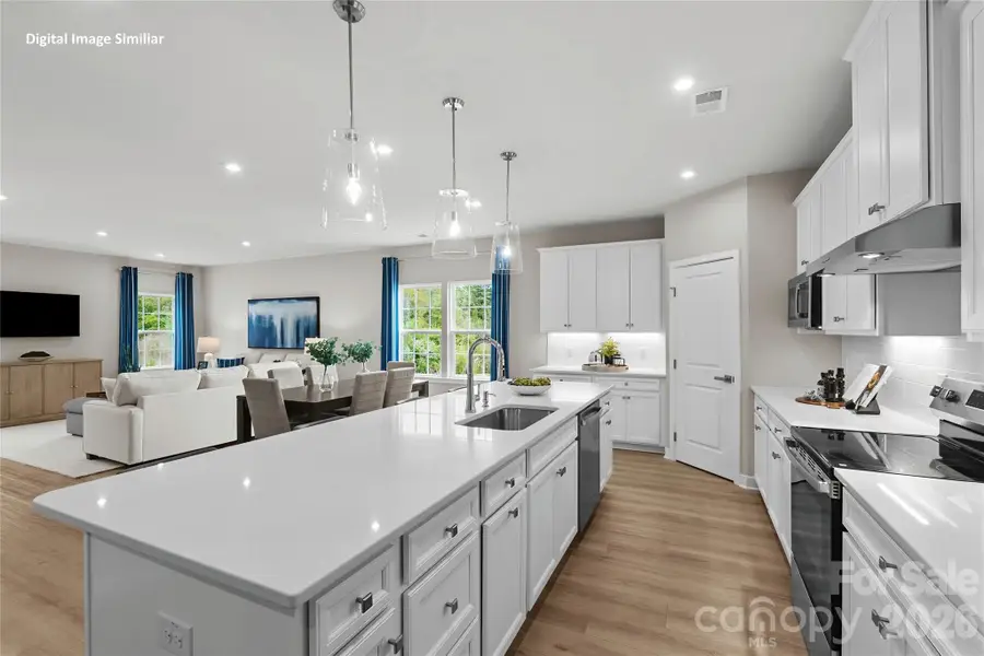 908 Heathway Drive, Charlotte, NC 28213 - #3