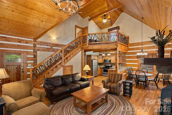 17 Rachels Circle, Maggie Valley, NC 28751