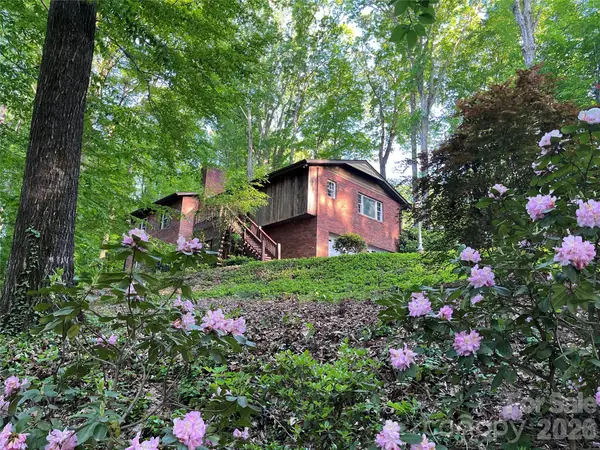 231 Davis Drive, Morganton, NC 28655