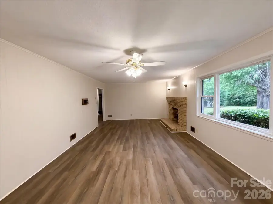 128 Greenview Drive, Kannapolis, NC 28081 - #3