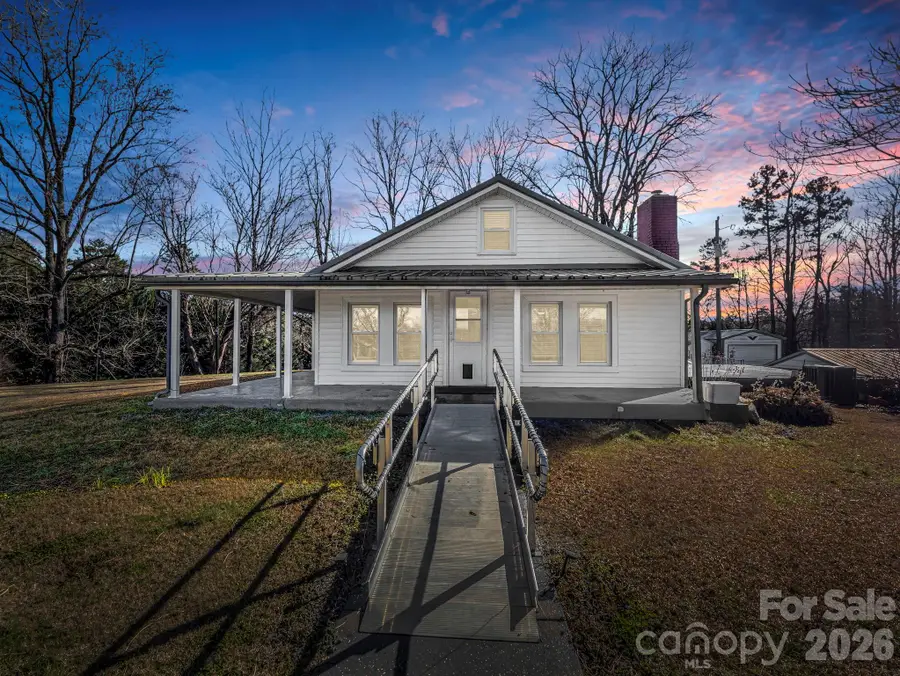 620 Smith Waldrop Road, Columbus, NC 28722 - #2