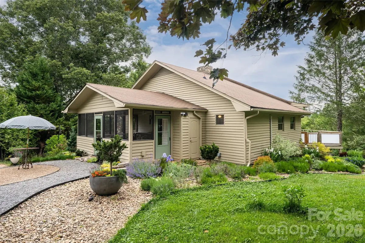 56 Donna Lane, Alexander, NC 28701 - #1