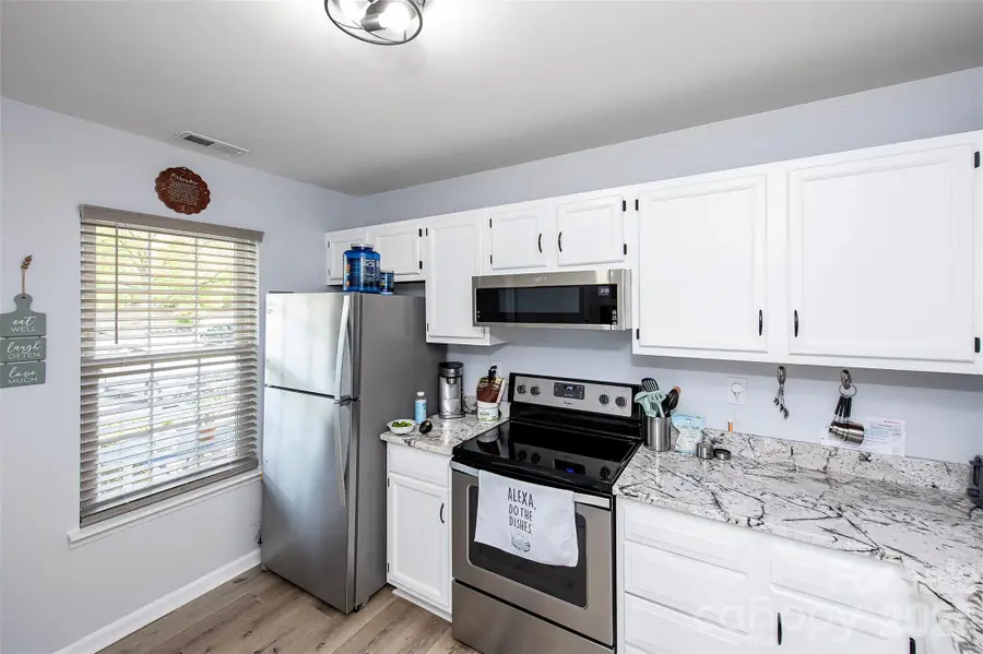 1637 Windsor Gate Lane, Charlotte, NC 28215 - #3