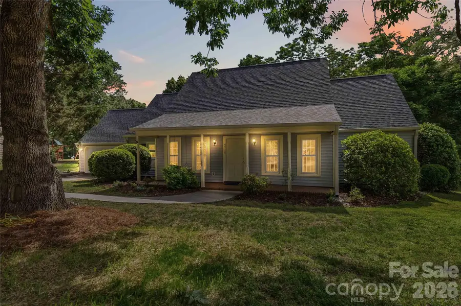 4710 Benridge Lane, Charlotte, NC 28226 - #2