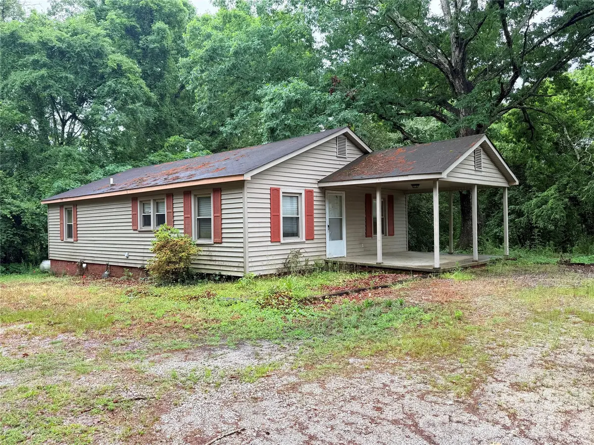 121 Travis Lane, Lancaster, SC 29720 - #1