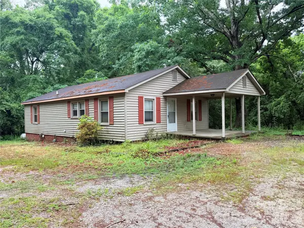 121 Travis Lane, Lancaster, SC 29720