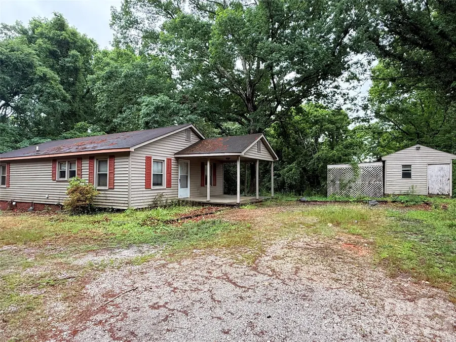 121 Travis Lane, Lancaster, SC 29720 - #2