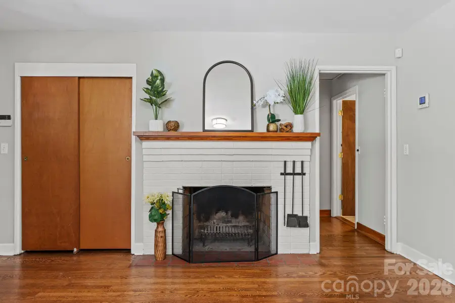 107 Appledore Avenue, Hendersonville, NC 28739 - #3