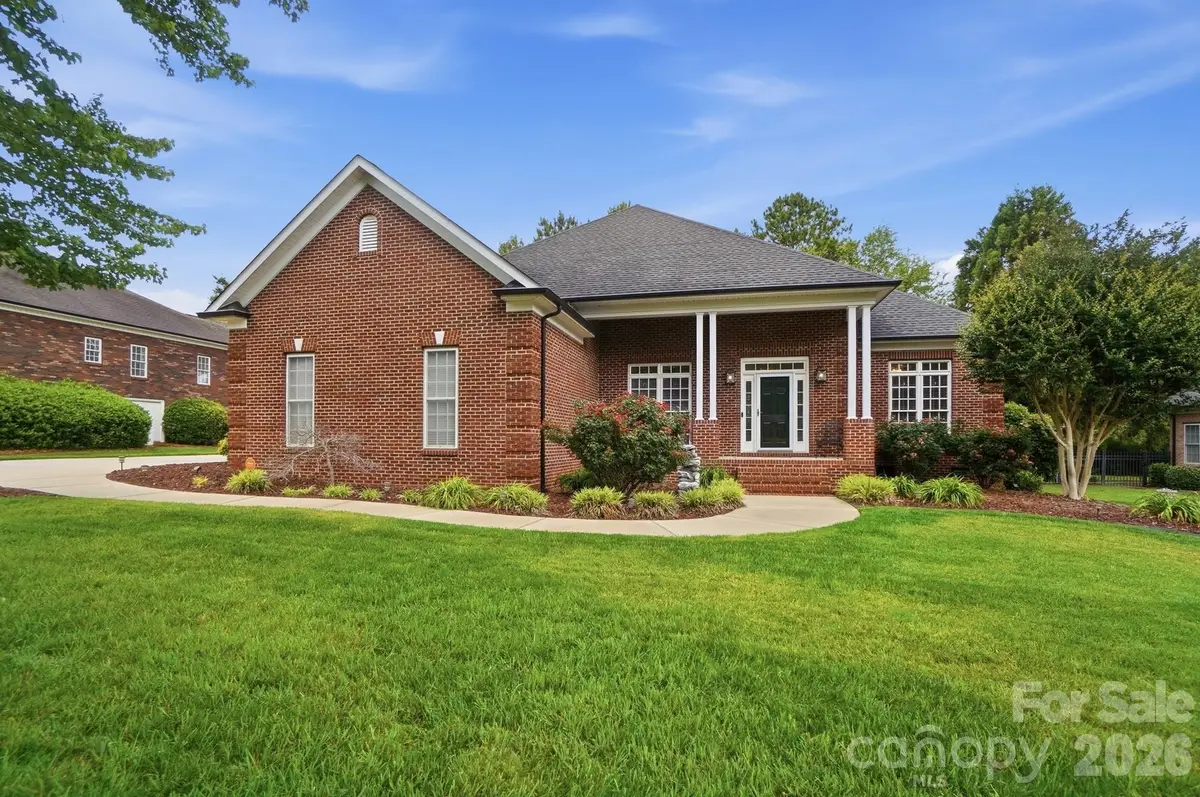 8000 Tottenham Drive, Harrisburg, NC 28075 - #1