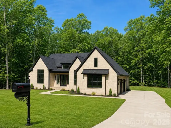 5922 Ravine Drive, Waxhaw, NC 28173