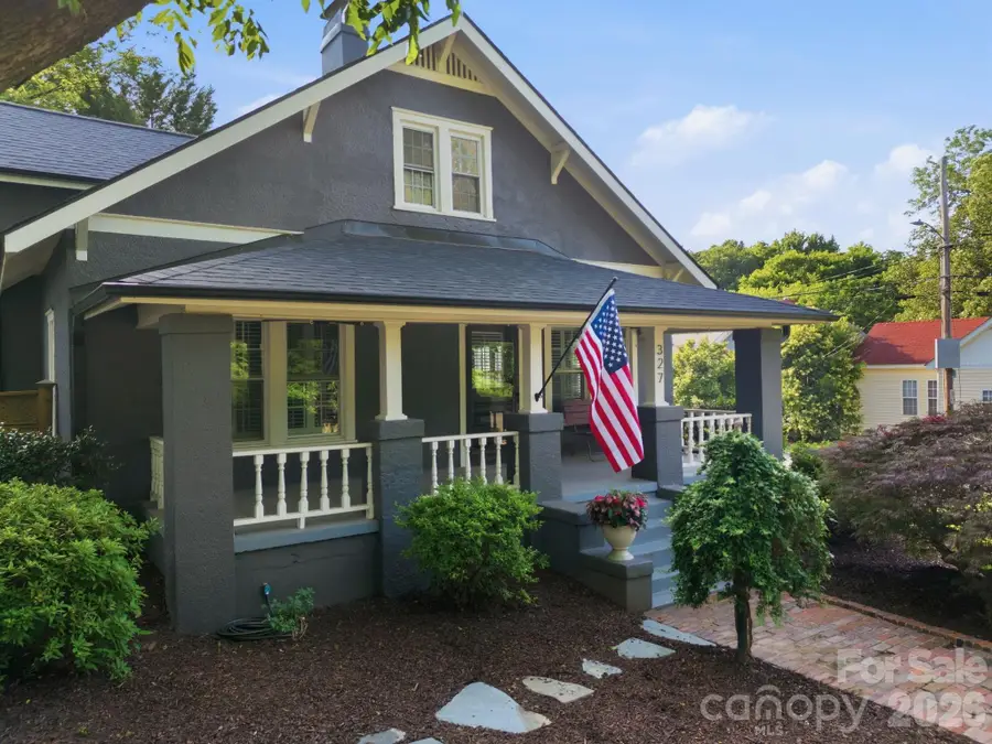 327 Campus Street, Charlotte, NC 28216 - #3