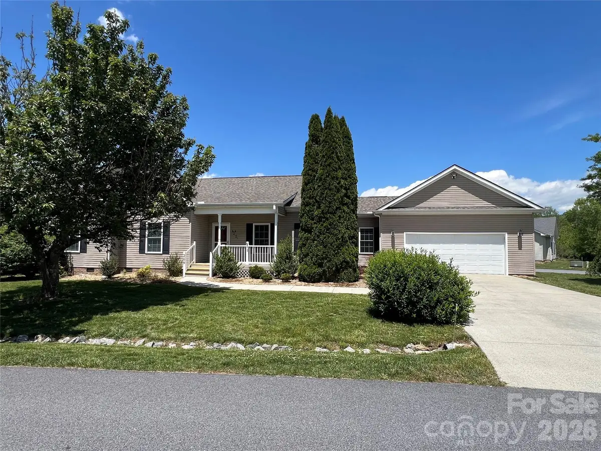 209 Beechnut Drive, Hendersonville, NC 28739 - #1