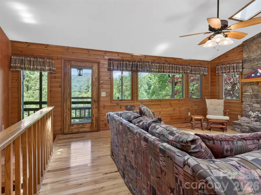 255 Westover Lane, Burnsville, NC 28714 - #3