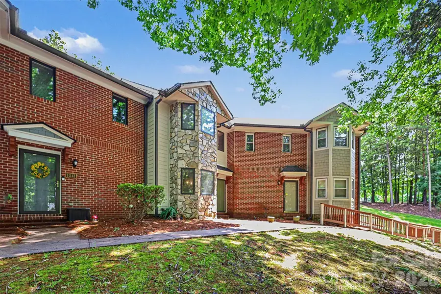 1043 Wexford Place Nw, Concord, NC 28027 - #3