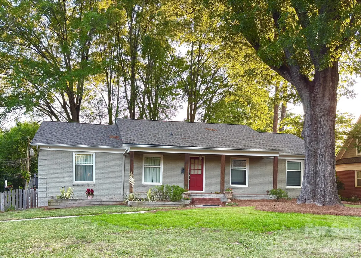 1140 Bevis Drive, Charlotte, NC 28209 - #1