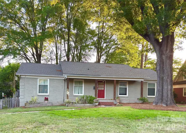 1140 Bevis Drive, Charlotte, NC 28209