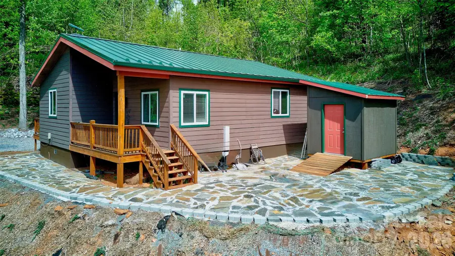 262 Azalea Hills Lane, Spruce Pine, NC 28777 - #2