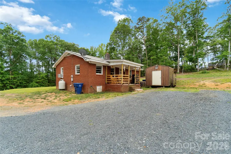 421 E Passaic Street, Peachland, NC 28133 - #3