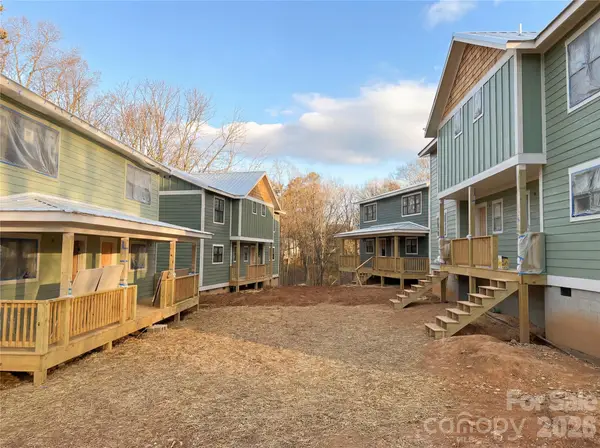 27 Fireside Drive #6, Asheville, NC 28806