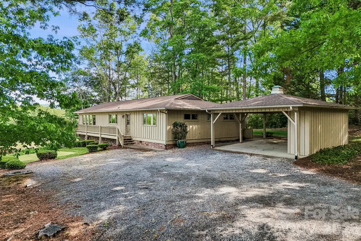 3 Greenbriar Woods Circle, Etowah, NC 28729 - #1