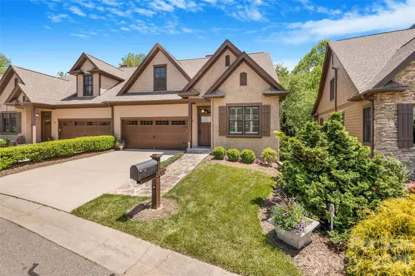 50 Meadow Village Lane, Asheville, NC 28803