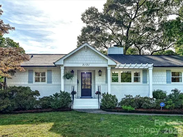 3131 Pinehurst Place, Charlotte, NC 28209