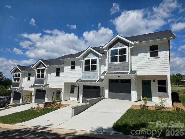 13 Bolton Street #7, Asheville, NC 28806