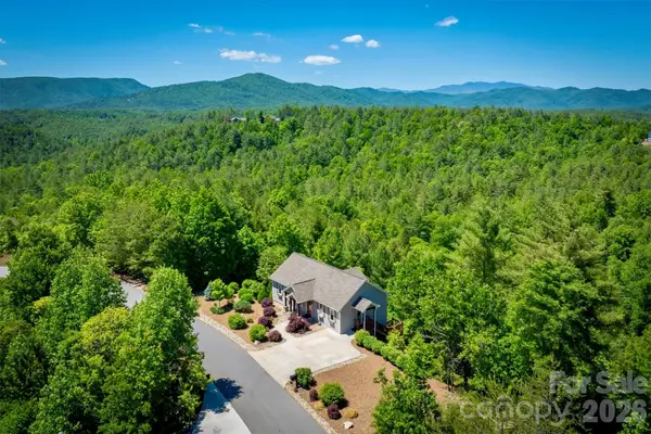 5564 Table View Lane, Lenoir, NC 28645