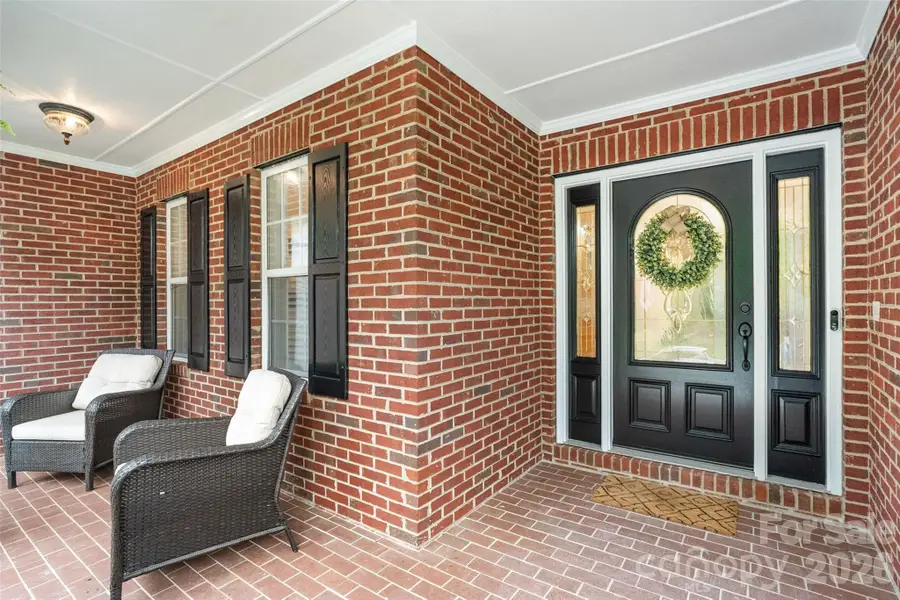 406 Castlestone Lane, Matthews, NC 28104 - #3