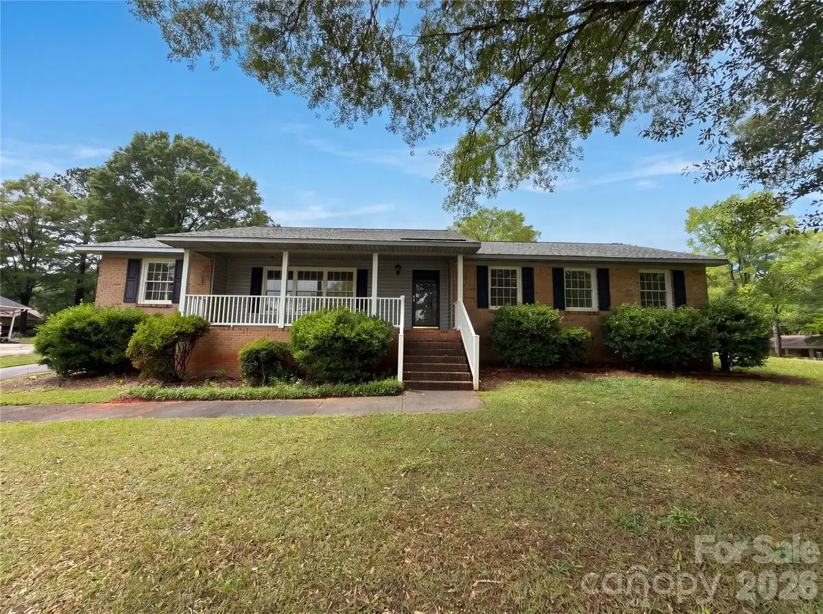 2077 Strafford Drive, Lancaster, SC 29720 - #1