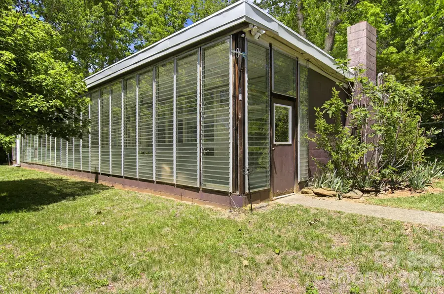 20 Reed Road, Asheville, NC 28805 - #3
