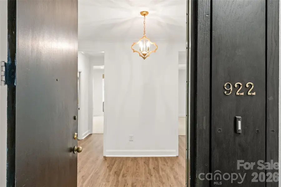922 Cherokee Road, Charlotte, NC 28207 - #2